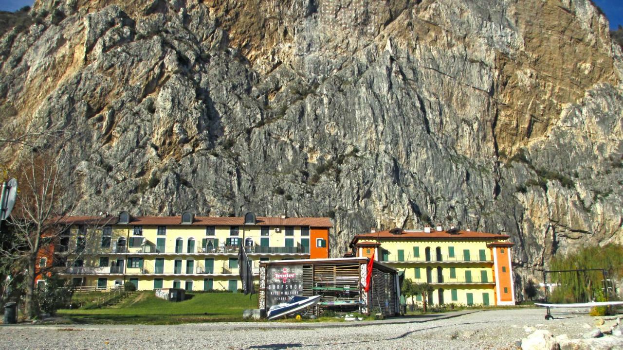 Ferienwohnung Campione Splendid View By Gardadomusmea Campione del Garda Exterior foto